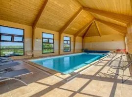 Maison confortable avec piscine à Villentrois-Faverolles 250m²