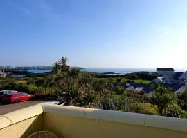 15 The CLIFF APARTMENT-2 BED- SEA VIEW