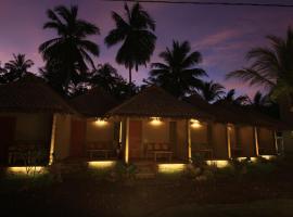 Bale Karang Cottages, holiday park in Batukaras