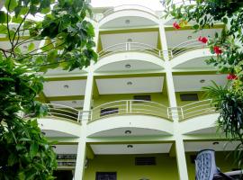 Lumbini Guest House, hotel em Rummindei