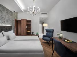 Hotel Schwarzer Adler Innsbruck: Innsbruck, Innsbruck Fuar Merkezi yakınında bir otel