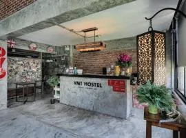 Super OYO 75332 Vm1 Hostel