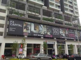 Urban 360 Teratak Rara Homestay, hotel in Batu Caves