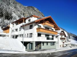 Apart Garni Schadhof, hotel in Ischgl