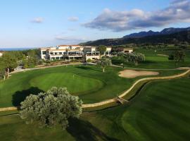 Korineum Golf & Beach Resort, hotel pre rodiny v destinácii Kyrenia