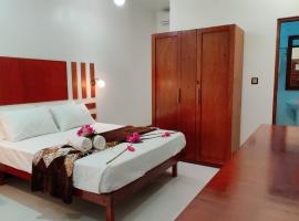 Equator Holiday Inn: Fuvahmulah şehrinde bir kiralık tatil yeri