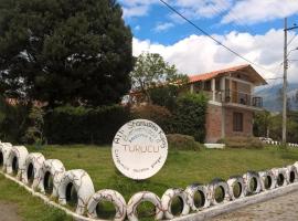 Albergue familiar, hotel in Cotacachi