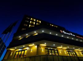 GRAND VIEW Hotel & Suites Copou, отель в Яссах
