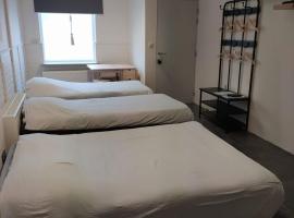 The place: Lommel şehrinde bir otel