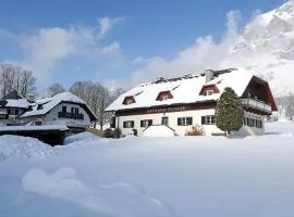 Gästehaus Prugger by Schladmingurlaub