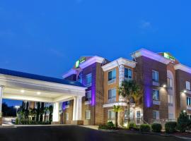 Holiday Inn Express Hotel & Suites Anderson I-85 - HWY 76, Exit 19B, an IHG Hotel, hotelli kohteessa Anderson