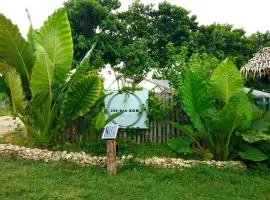 SEE-KEE-HOR Cafe and Hostel