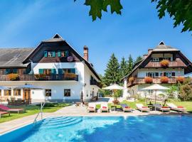 Hotel Oremushof, hotel in Velden am Wörther See