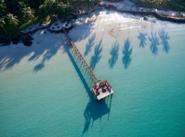 The Beach Natural Resort Koh Kood, готель у місті Ко-Кут