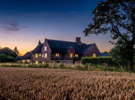Old Hall Country Breaks, vacation home in Tilney All Saints