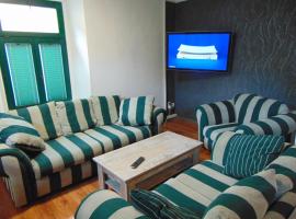 FerienAppartement NO.18, hotel v destinaci Sangerhausen