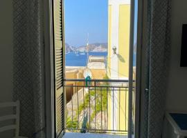 Sky Ponza - Immobilevante, homestay in Ponza