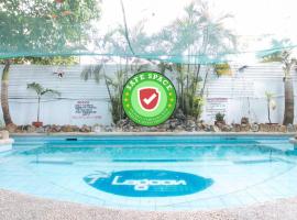 RedDoorz Plus Lagoon Resort Zambales, hótel í Olongapo