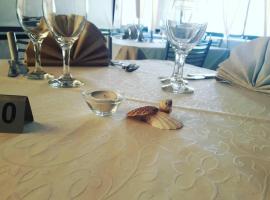 Hotel Mariagrazia, hotel a Calopezzati
