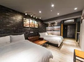 Air Travel inn