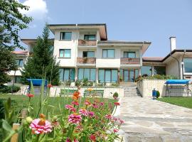 아프릴치에 위치한 호텔 Panorama Hotel