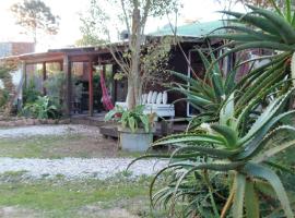 Cabañas Techarí, chalé alpino em Punta Del Diablo