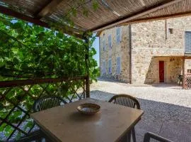 Apartment in Tuscany with Pool and Scenic Views