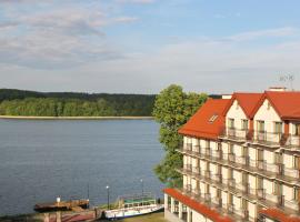 Hotel Huszcza, three-star hotel in Mrągowo