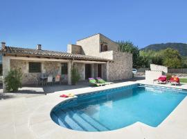 Villa ROQUETA, hotel i Pollença