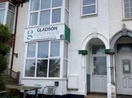 The Gladson Guesthouse, hotell sihtkohas Cleethorpes