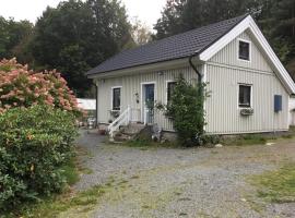 AirbnbEkåsberg, hotel v destinaci Olofstorp