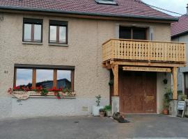 L'écho des Artois, hotell nära Vue des Alpes, Uzelle