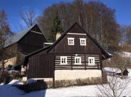 Chalupa Skalka, cabaña o casa de campo en Česká Metuje