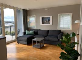 Modern apartment in the Harbour of Jørpeland, Hotel in Jørpeland