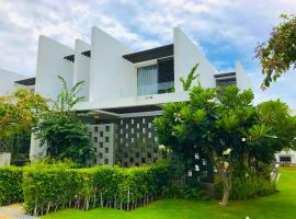 Oceanami 3BR Villa - Vivian Homestay, hotel in Long Hai