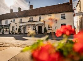 The Dog & Bear Hotel, hotel i Lenham