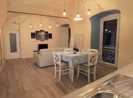 "CaDaMare", caratteristico appartamento in centro