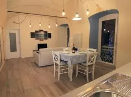 "CaDaMare", caratteristico appartamento in centro