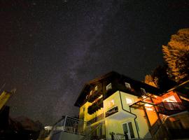 Pension Bergkristall, hotel v destinaci Heiligenblut