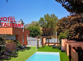 Cévenol Hôtel, hotel v destinaci Millau