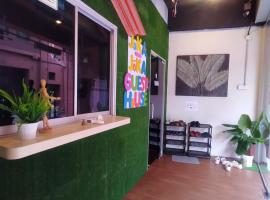 JOKA-JOKA GUESTHOUSE, affittacamere a Malacca