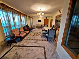 Shahrukh Heights, guest house in Murree