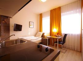 Boardinghouse Neutraubling, hotel in Neutraubling