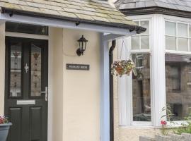 Penmaen House, holiday home in Caernarfon