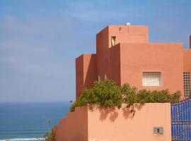 Riad Daribis vue sur la mer Agadir: Rbat şehrinde bir otoparklı otel