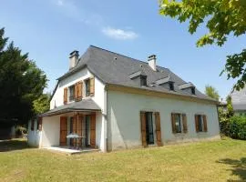 La bergerie, maison spacieuse avec grand jardin, vue sur les Pyrénées