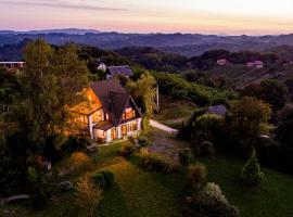 Hmooyi Hill Cottage, renta vacacional en Kolarovec