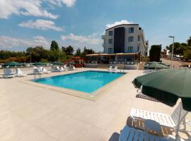 DOUBLE ROYAL HOTEL, hotel with pools in Kocaeli