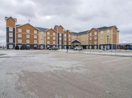 Quality Inn & Suites, viešbutis mieste Estevan