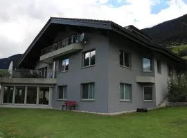 Ferienwohnung für 5 Personen in Cumpadials, inmitten der Surselva